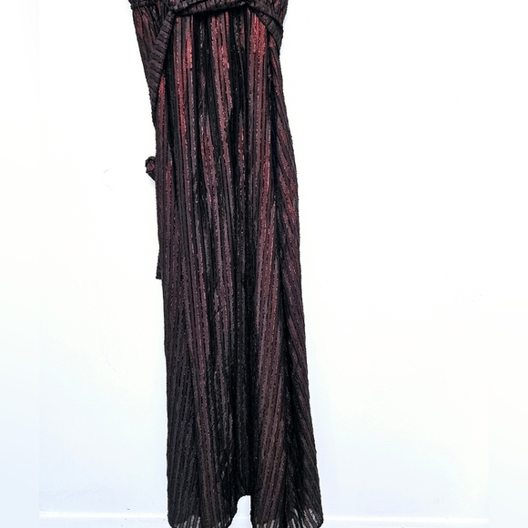 Modcloth Sz Small Your Time To Shine Metallic Elegant Burgundy Maxi Flowy Dress - Picture 5 of 14